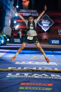 BIB: 90792, 100
                            <button type="button" onclick="openModal(22751670)" class="btn btn-primary btn-sm float-right btn-popup" data-toggle="modal" data-target=".modal-high-quality">
                        <i class="fas fa-shopping-cart"></i> Add to Cart
                    </button>
                                            <button type="button" onclick="isThisMe(22751670, true)" class="btn btn-success btn-sm float-right btn-popup btn-isme hidden" data-toggle="tooltip" data-placement="bottom" title="นี่คือรูปของคุณใช่ไหม คลิกที่นี่เพื่อเอาเข้าอัลบั้ม">
                        <i class="fas fa-plus"></i> Add to album
                    </button>
                    <button type="button" onclick="isThisMe(22751670, false)" class="btn btn-warning btn-sm float-right btn-popup btn-isnotme hidden">
                        <i class="fas fa-ban"></i> Remove from album
                    </button>